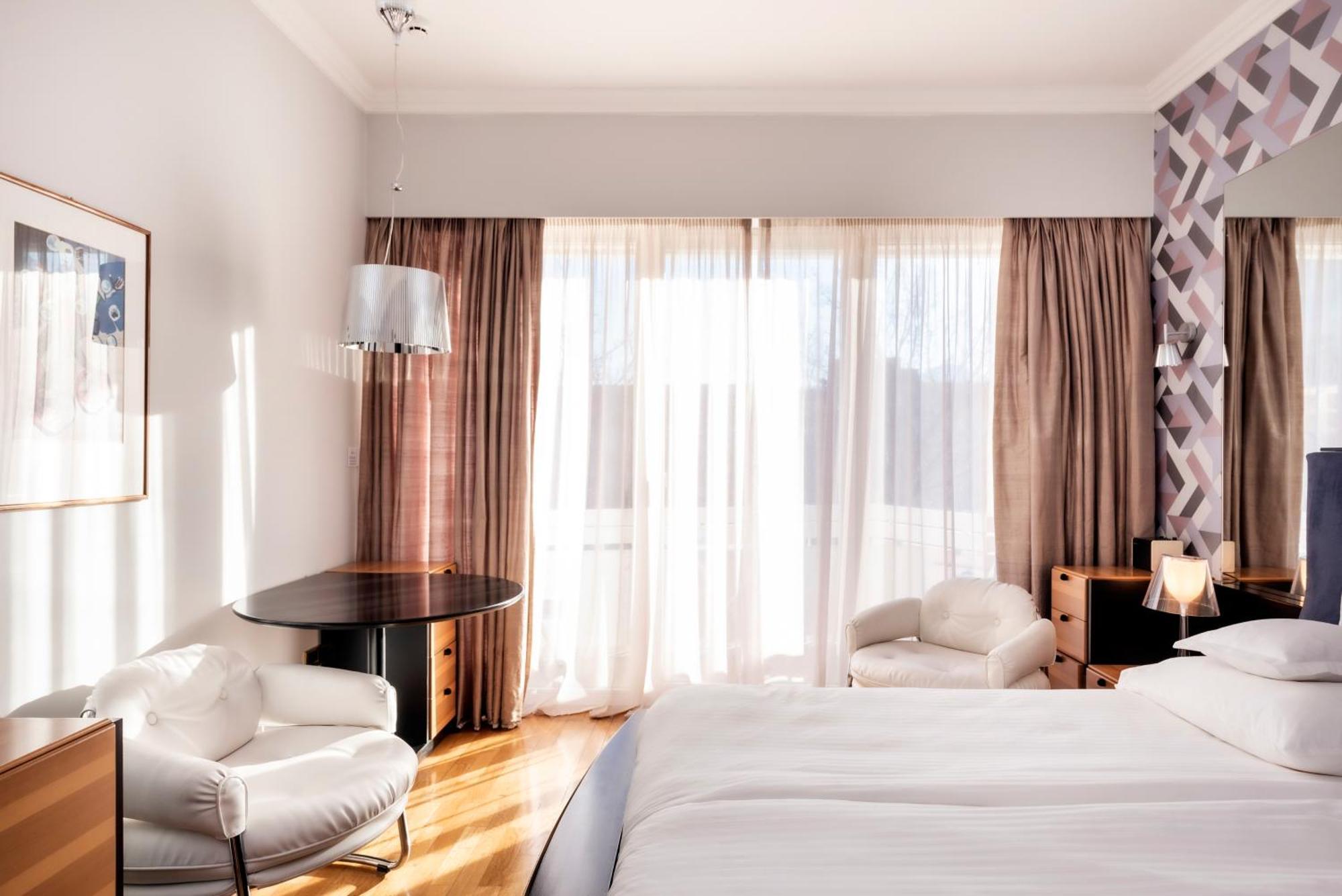 Hotel Aurora 4*